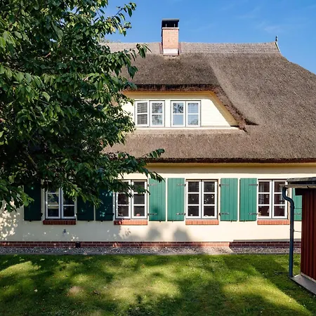 Preetz 1a - Idylle Unter Reet Burtevitz