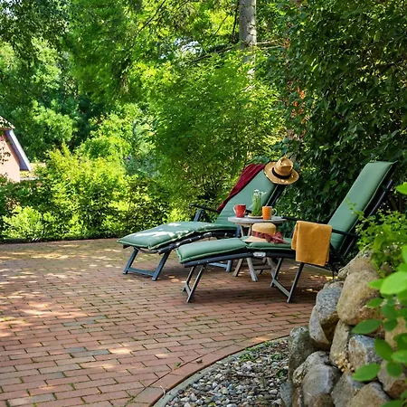 Preetz 1a - Idylle Unter Reet