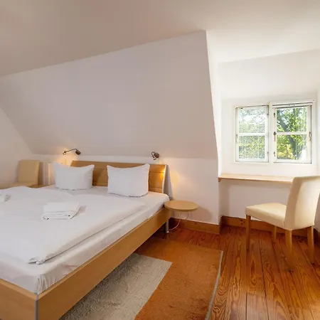 Preetz 1a - Idylle Unter Reet