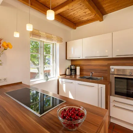 Preetz 1a - Idylle Unter Reet