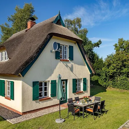 컨트리하우스 Preetz 1a - Idylle Unter Reet Burtevitz