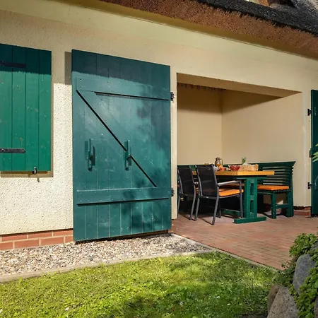 Preetz 1a - Idylle Unter Reet Casa de Férias Burtevitz