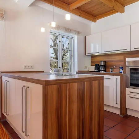 Preetz 1a - Idylle Unter Reet Burtevitz