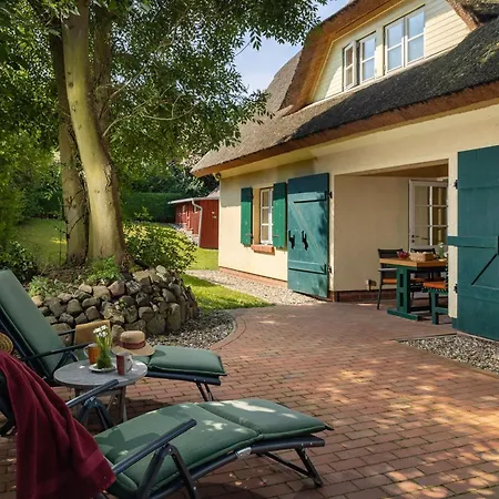 Preetz 1a - Idylle Unter Reet Burtevitz