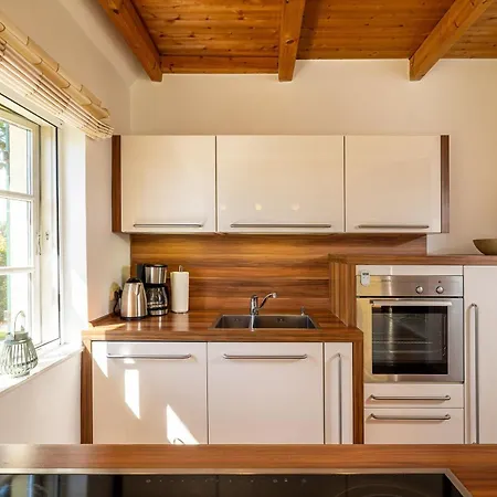 Preetz 1a - Idylle Unter Reet Burtevitz