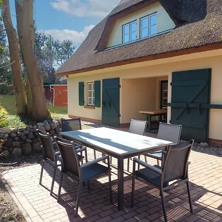 Preetz 1a - Idylle Unter Reet Casa vacanze Burtevitz