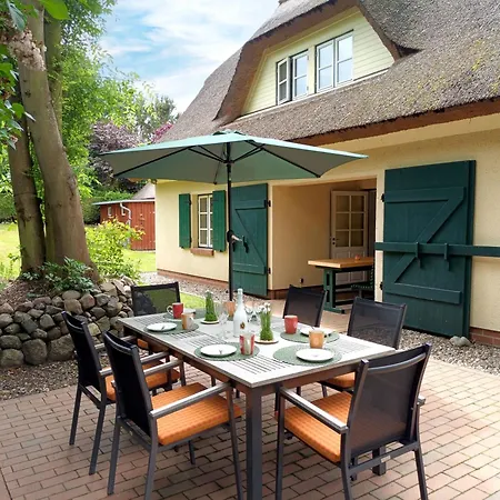 Preetz 1a - Idylle Unter Reet