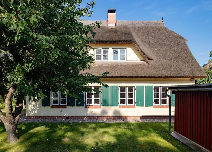 Preetz 1a - Idylle Unter Reet Burtevitz